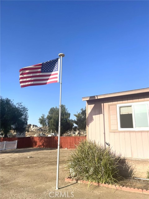 22910 Olivas Avenue, Nuevo CA: https://media.crmls.org/medias/af0afbdd-e54b-419c-b8a3-4812a0572963.jpg