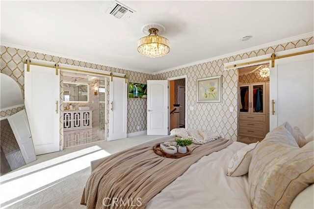 Image 36 of 75 For 74565 22nd Avenue