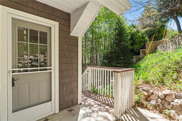 29613 Hook Creek Road, Cedar Glen CA: https://media.crmls.org/medias/af0c5876-b0a5-40c0-90c5-ec05b335c080.jpg