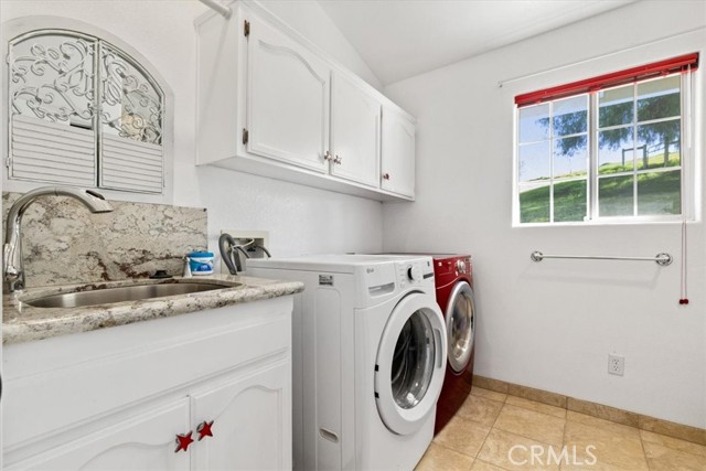 Detail Gallery Image 35 of 75 For 76945 Indian Valley, San Miguel,  CA 93451 - 7 Beds | 5/1 Baths