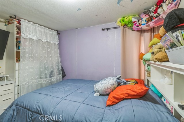 Detail Gallery Image 10 of 12 For 8221 Ilex St #10,  Fontana,  CA 92335 - 3 Beds | 2 Baths