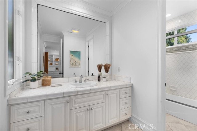 Detail Gallery Image 29 of 36 For 1816 Palm Ave, Manhattan Beach,  CA 90266 - 5 Beds | 4 Baths