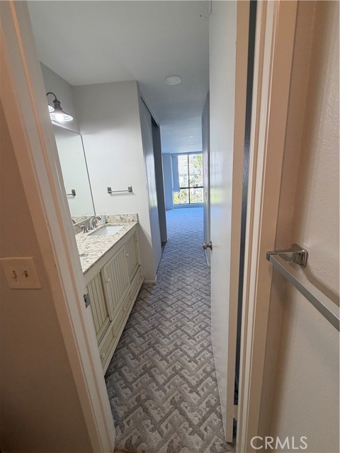 Detail Gallery Image 14 of 46 For 999 N Pacific St #C211,  Oceanside,  CA 92054 - 1 Beds | 1 Baths