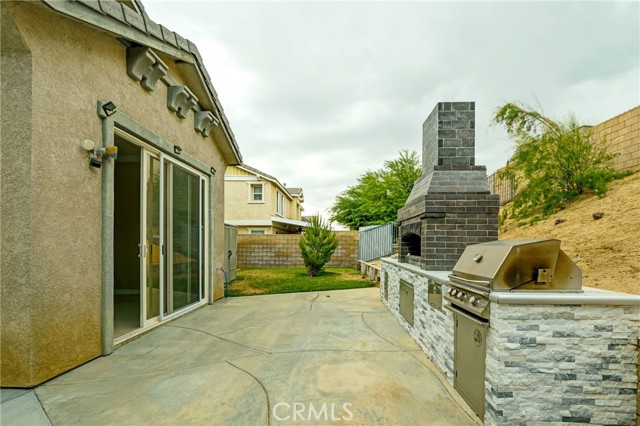 Detail Gallery Image 34 of 34 For 6838 Miramar Ln, Palmdale,  CA 93551 - 4 Beds | 3 Baths