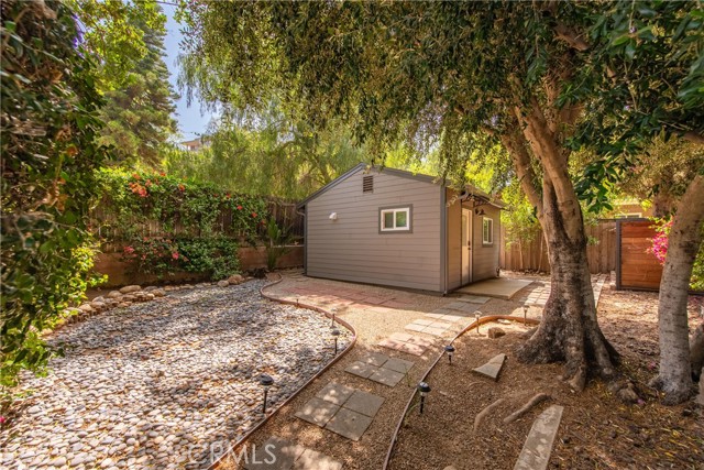 5893 Oak Knolls Road, Simi Valley CA: https://media.crmls.org/medias/af0fbfac-5369-4687-9779-90904741435e.jpg