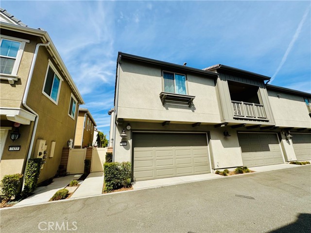7457 Channel View Street, Chino CA: https://media.crmls.org/medias/af10632d-3b64-463b-a9ef-9e3ab55e1796.jpg