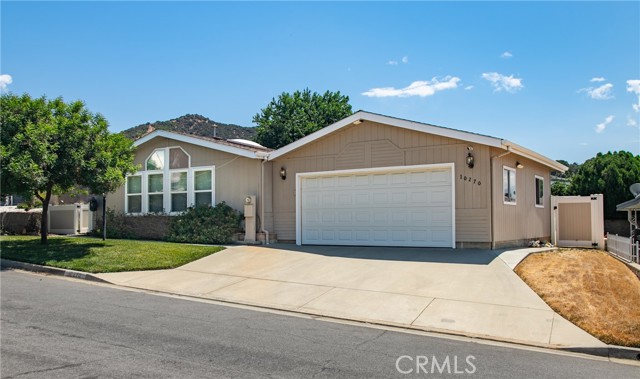 Detail Gallery Image 1 of 1 For 10270 Overland Trl, Cherry Valley,  CA 92223 - 3 Beds | 2 Baths