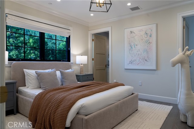 Detail Gallery Image 51 of 59 For 2520 La Condesa Dr, Los Angeles,  CA 90049 - 5 Beds | 6 Baths