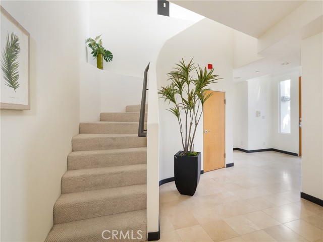 502 Rosecrans Avenue, Manhattan Beach, California 90266, 2 Bedrooms Bedrooms, ,2 BathroomsBathrooms,Residential,Sold,Rosecrans,SB23227735