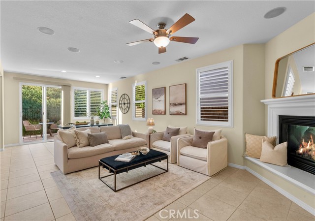 Image 4 of 37 For 28825 Panorama Court