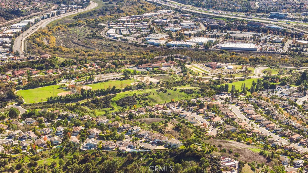 MLS #OC25250292 image #49