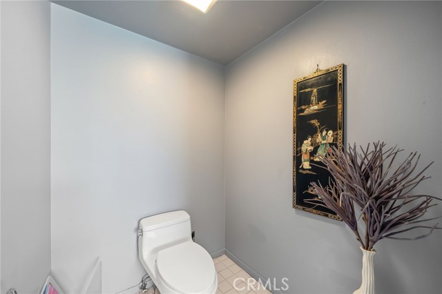 Detail Gallery Image 18 of 48 For 620 Harbor St #6,  Venice,  CA 90291 - 3 Beds | 2/1 Baths