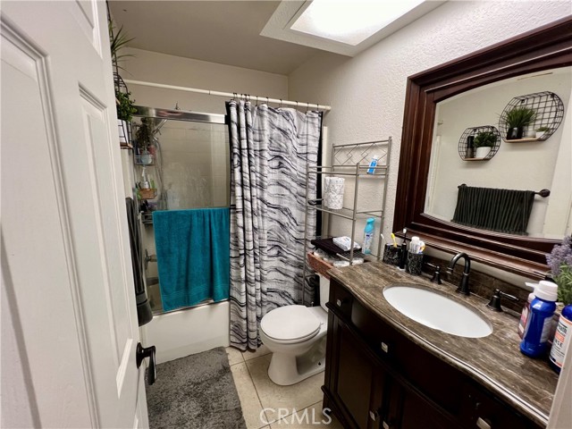 Detail Gallery Image 12 of 20 For 3616 Casamia Ave, Palmdale,  CA 93550 - 3 Beds | 2 Baths