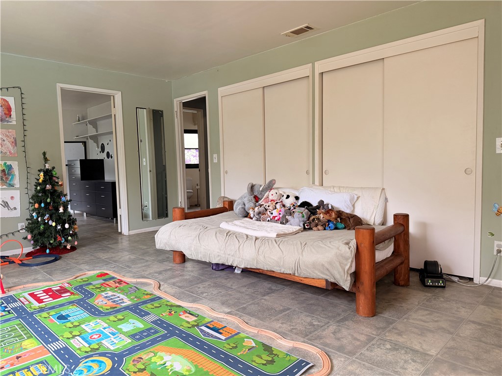 MLS #OC26112756 image #11