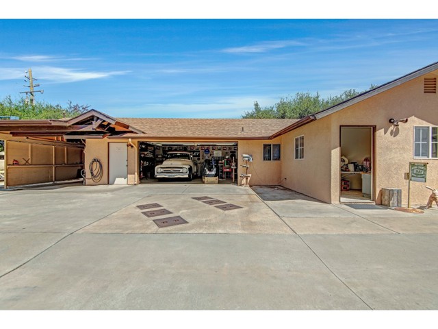 5400 Carrizo Road, Atascadero CA: https://media.crmls.org/medias/af152a0d-7f8c-4ceb-847f-c9543390e0c4.jpg