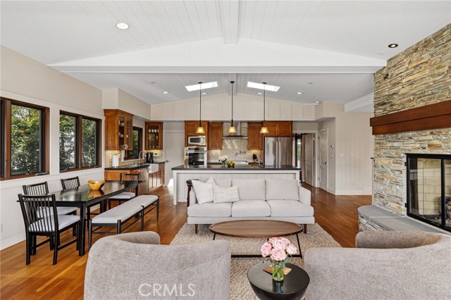 Detail Gallery Image 8 of 54 For 521 24th Pl, Hermosa Beach,  CA 90254 - – Beds | – Baths