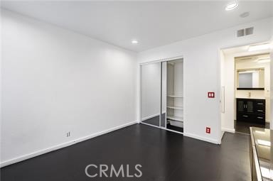 https://media.crmls.org/medias/af1639e2-f1cb-48ca-9f6f-713d3ac6c186.jpg?preset=X-Large