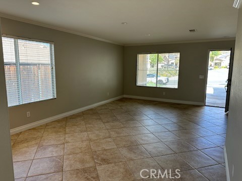 Detail Gallery Image 8 of 25 For 23393 Cheyenne Canyon Dr, Canyon Lake,  CA 92587 - 3 Beds | 2 Baths