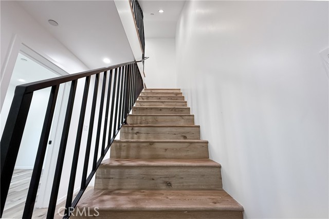 Detail Gallery Image 14 of 21 For 121 S Coronado, Los Angeles,  CA 90057 - 3 Beds | 2 Baths