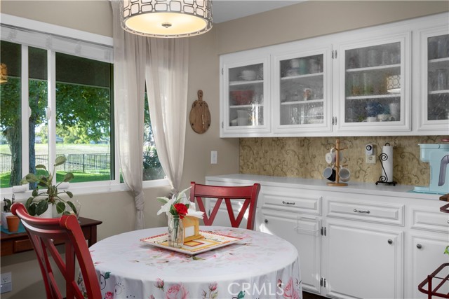 Detail Gallery Image 17 of 40 For 705 Bermuda St, Bakersfield,  CA 93309 - 2 Beds | 2 Baths