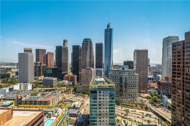 Detail Gallery Image 17 of 20 For 1100 Wilshire Bld #2707,  Los Angeles,  CA 90017 - 1 Beds | 1 Baths
