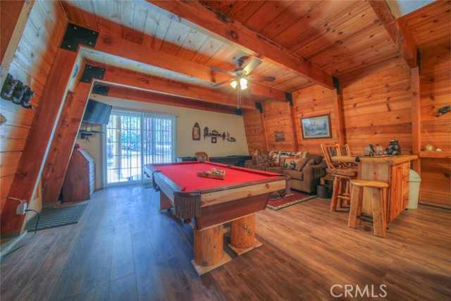 42608 Cedar Avenue, Big Bear Lake CA: https://media.crmls.org/medias/af170a11-b25e-4451-80d7-5a8dcbe0fbc6.jpg