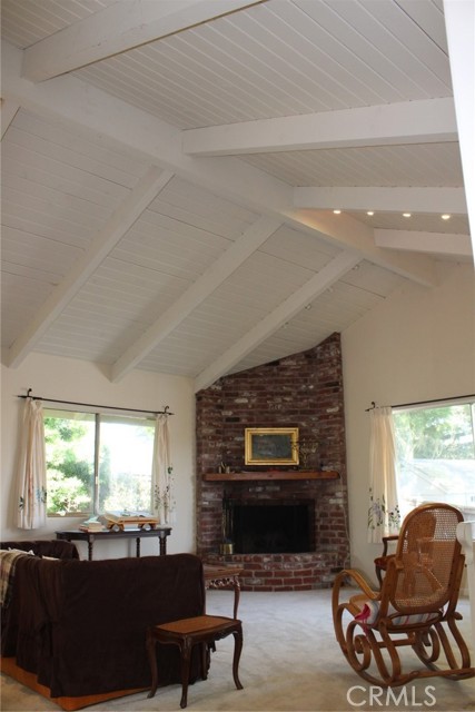 Detail Gallery Image 10 of 41 For 1909 Pineridge, Cambria,  CA 93428 - 2 Beds | 2 Baths