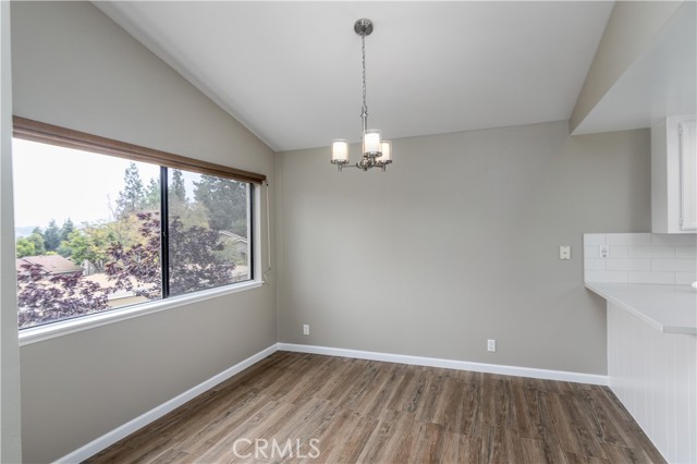 661 La Corona Court, Oak Park CA: https://media.crmls.org/medias/af172963-2bba-4b0b-8866-369b883fd86d.jpg