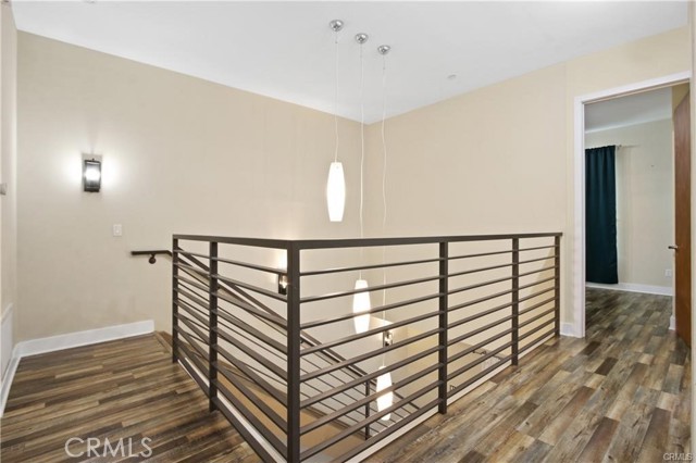Detail Gallery Image 11 of 20 For 395 E 4th St #19,  Long Beach,  CA 90802 - 3 Beds | 1/1 Baths