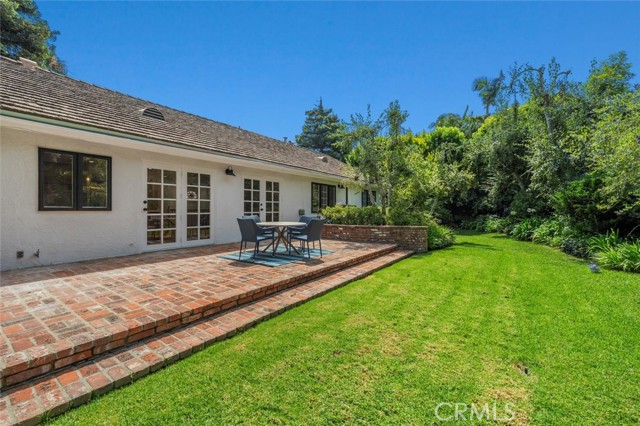 Detail Gallery Image 45 of 52 For 17481 Tramonto Dr, Pacific Palisades,  CA 90272 - 4 Beds | 3 Baths