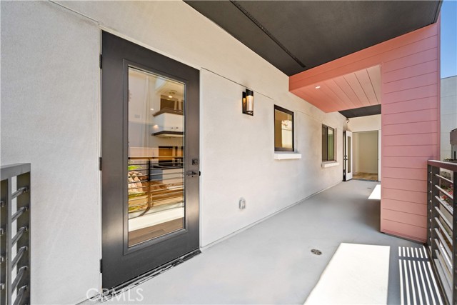 150 S Oak Knoll Avenue, Pasadena CA: https://media.crmls.org/medias/af1806df-ba82-42fb-a6a4-ea837c278ef0.jpg