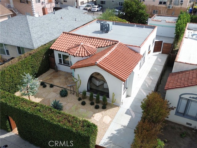 Detail Gallery Image 16 of 17 For 2124 S Redondo, Los Angeles,  CA 90016 - 3 Beds | 2 Baths