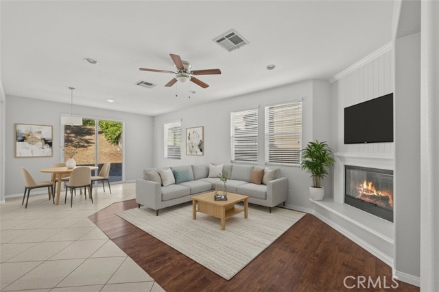 Detail Gallery Image 3 of 21 For 3952 Obsidian Rd., San Bernardino,  CA 92407 - 4 Beds | 3 Baths