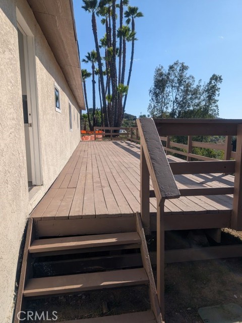 4287 Rosa Rancho Lane, Fallbrook CA: https://media.crmls.org/medias/af191615-8c62-4451-8dbc-7ed1b8d05d81.jpg