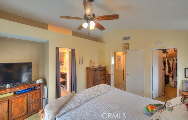 Detail Gallery Image 10 of 28 For 29073 Forest View, Lake Elsinore,  CA 92530 - 3 Beds | 2/1 Baths