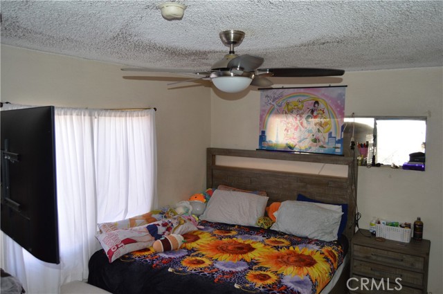 13104 Hoyt Street, Pacoima CA: https://media.crmls.org/medias/af1a3848-bf83-485b-a9d9-f7cfb3a8707e.jpg