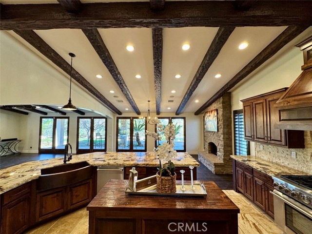 1415 Via Vallarta, Riverside CA: https://media.crmls.org/medias/af1b0f4b-cf62-48a5-ac3a-21176b70f9de.jpg
