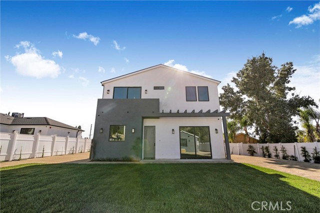 13457 Bradley Avenue, Sylmar CA: https://media.crmls.org/medias/af1b2c76-5507-4ca7-9c09-455652ef0fec.jpg