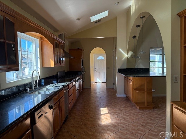 MLS #PW25249854 image #5