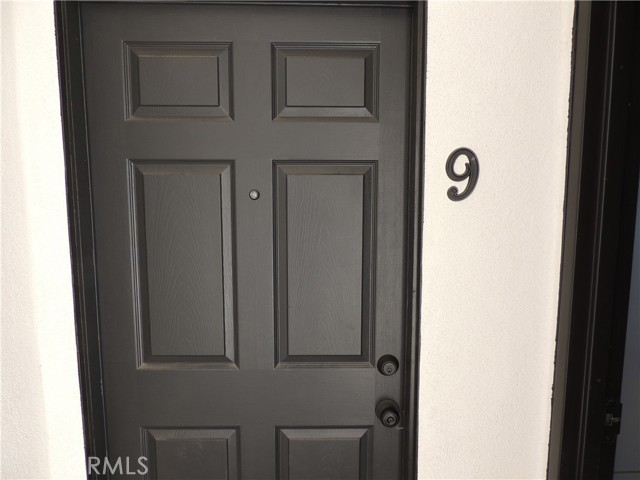 Detail Gallery Image 4 of 16 For 22735 Del Valle St #9,  Woodland Hills,  CA 91364 - 3 Beds | 2 Baths