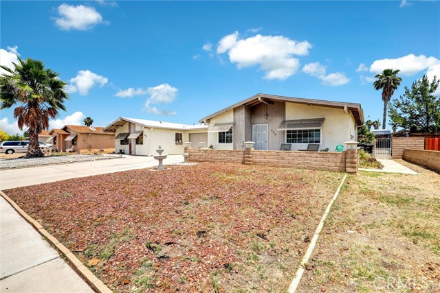 Detail Gallery Image 6 of 42 For 556 San Marino, Hemet,  CA 92545 - 2 Beds | 1 Baths