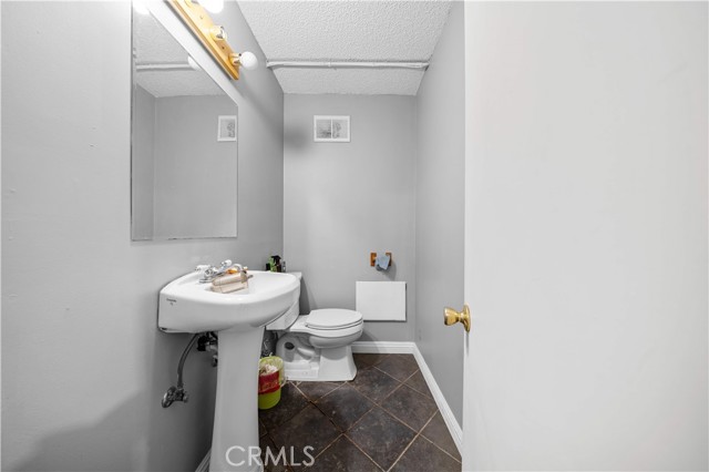 5223 Rosemead Boulevard, San Gabriel CA: https://media.crmls.org/medias/af1df9bc-9dd9-4530-8316-213fbd58d3c8.jpg
