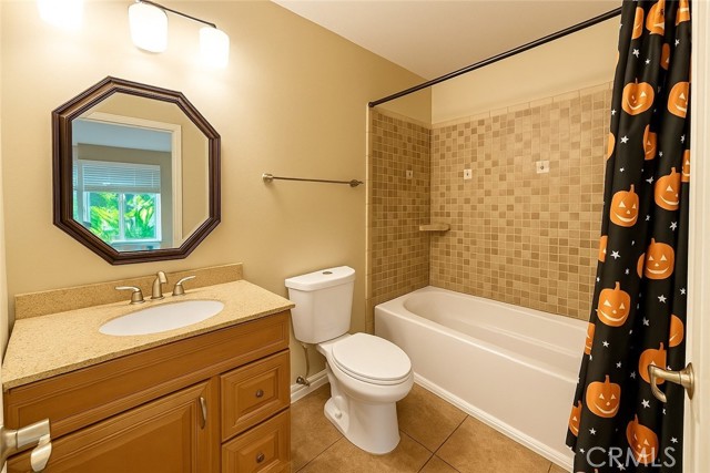 Detail Gallery Image 9 of 11 For 7073 New Mexico, Riverside,  CA 92506 - 3 Beds | 2 Baths