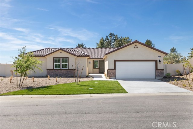Detail Gallery Image 5 of 54 For 5612 Levanto St, Bakersfield,  CA 93306 - 4 Beds | 3 Baths