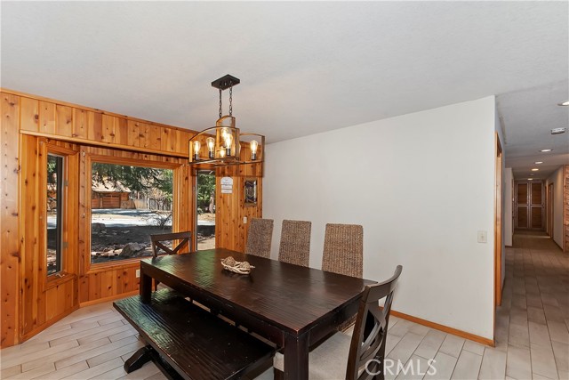 Detail Gallery Image 20 of 50 For 733 Winterset Ct, Big Bear Lake,  CA 92315 - 3 Beds | 2/1 Baths