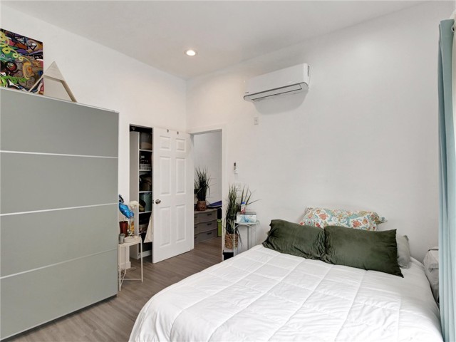 Detail Gallery Image 28 of 36 For 614 E 23rd, Los Angeles,  CA 90011 - 4 Beds | 2/1 Baths