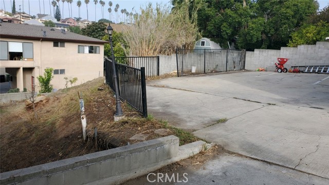 Image 2 for 1337 Sutherland St, Los Angeles, CA 90026