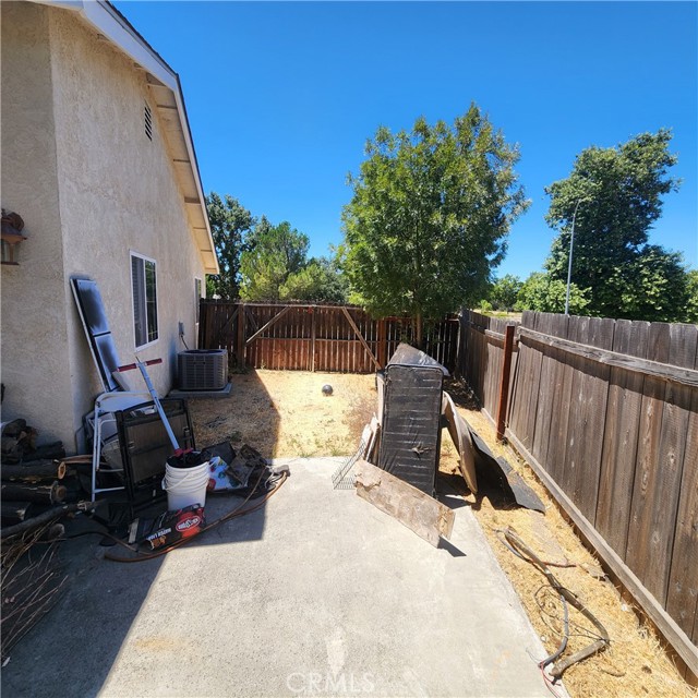 1103 Parkview Lane, Paso Robles CA: https://media.crmls.org/medias/af21e70a-7bfe-4adf-9339-1817f4ef8b21.jpg