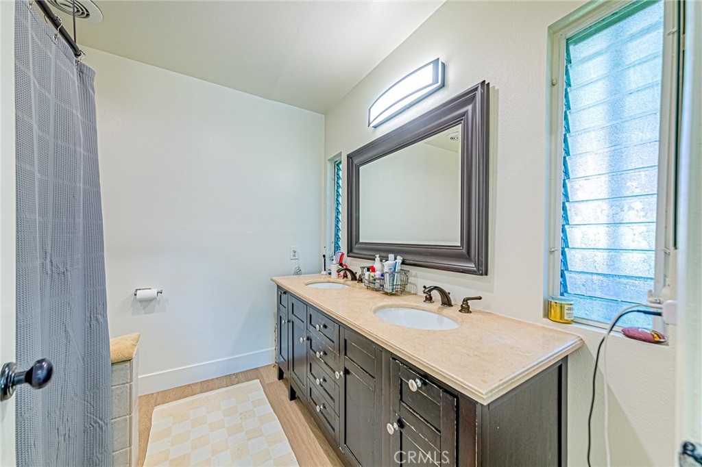 MLS #OC25275814 image #18