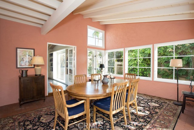 Detail Gallery Image 9 of 17 For 61 Beacon Bay, Newport Beach,  CA 92660 - 4 Beds | 2 Baths